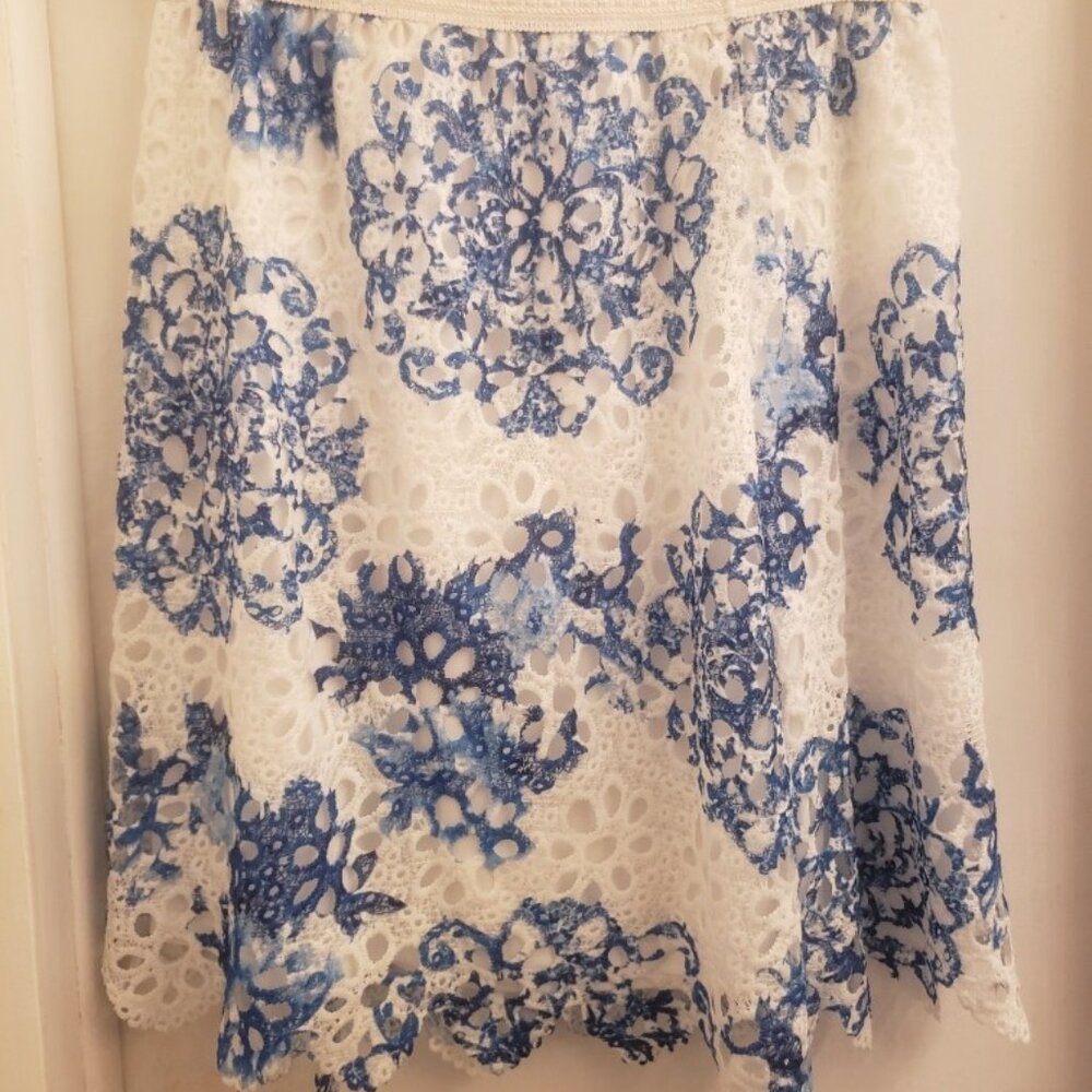 Pretty Pink Whit and Blue Lace Skirt Size XL